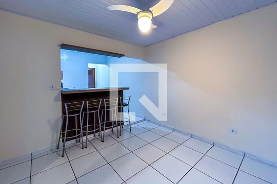 Sala de casa para alugar com 1 quarto, 15m² em Jardim Paulista, Barueri