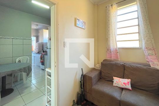 Quarto de Serviço de apartamento à venda com 3 quartos, 117m² em Navegantes, Porto Alegre