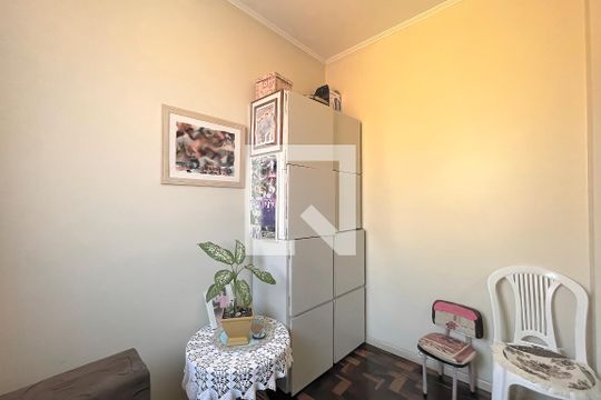 Quarto de Serviço de apartamento à venda com 3 quartos, 117m² em Navegantes, Porto Alegre