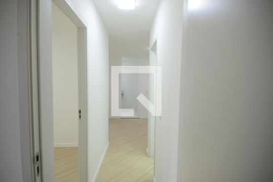 Corredor de apartamento para alugar com 2 quartos, 44m² em Butantã, São Paulo