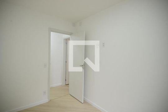 Quarto 1 de apartamento para alugar com 2 quartos, 44m² em Butantã, São Paulo