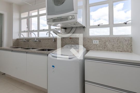 Area de Serviço de apartamento à venda com 4 quartos, 380m² em Brooklin Paulista, São Paulo
