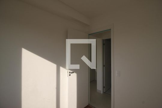 Quarto 1 de apartamento para alugar com 2 quartos, 33m² em Socorro, São Paulo