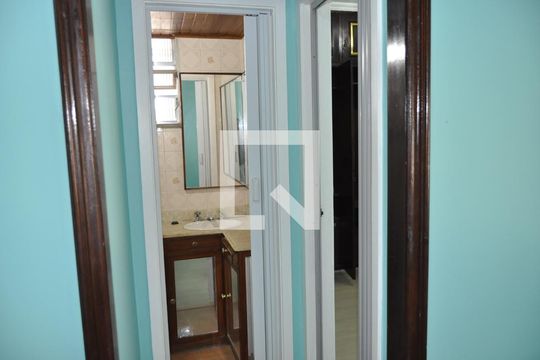 Corredor de apartamento à venda com 1 quarto, 50m² em Engenho Novo, Rio de Janeiro