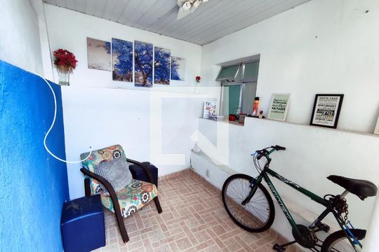 Escritório de casa para alugar com 2 quartos, 212m² em Todos Os Santos, Rio de Janeiro