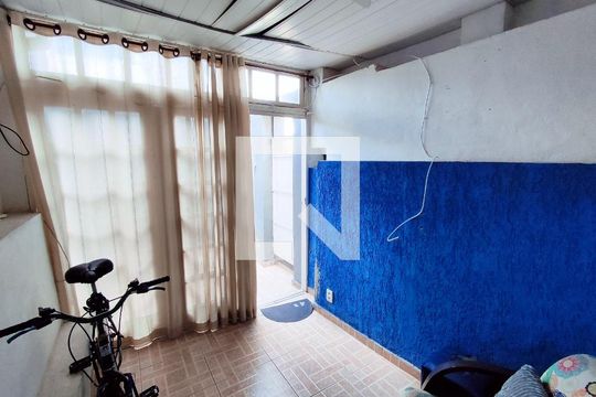 Escritório de casa para alugar com 2 quartos, 212m² em Todos Os Santos, Rio de Janeiro