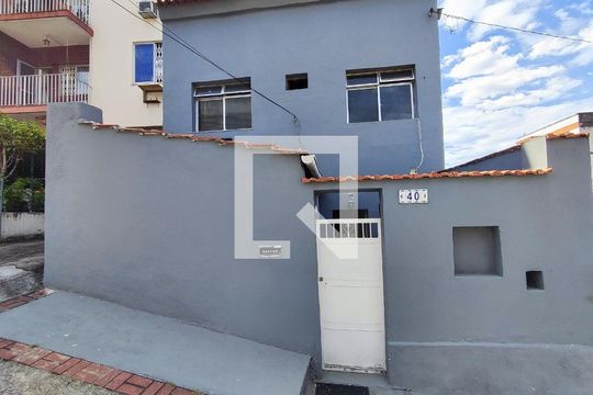 Fachada de casa para alugar com 2 quartos, 212m² em Todos Os Santos, Rio de Janeiro