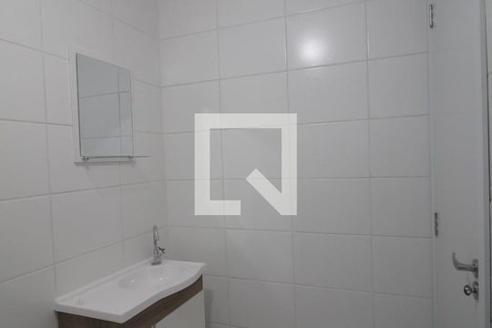 Banheiro de apartamento para alugar com 2 quartos, 51m² em Jardim Abatiá, Sorocaba