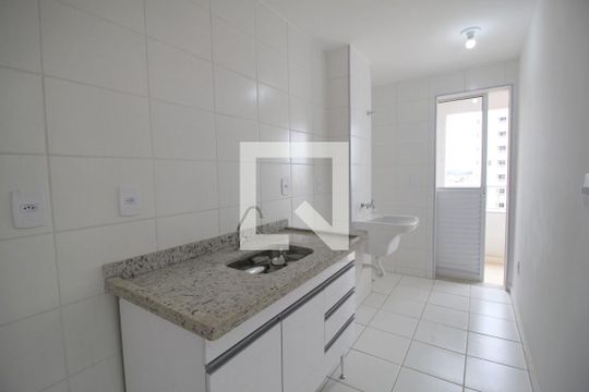 Cozinha de apartamento para alugar com 2 quartos, 51m² em Jardim Abatiá, Sorocaba