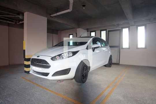 Box Estacionamento de apartamento à venda com 2 quartos, 65m² em Independência, Porto Alegre
