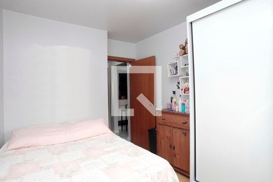 Quarto 1 de apartamento para alugar com 2 quartos, 65m² em Independência, Porto Alegre