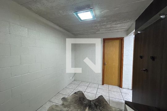 Sala de apartamento à venda com 2 quartos, 48m² em Canudos, Novo Hamburgo