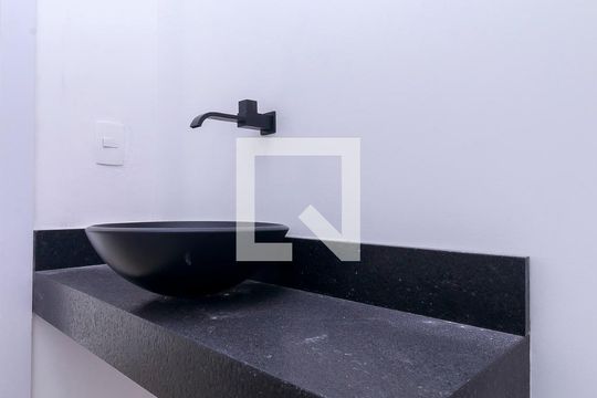 Lavabo de casa de condomínio à venda com 4 quartos, 455m² em Campo Belo, São Paulo