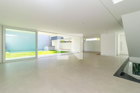 Sala de casa de condomínio à venda com 4 quartos, 455m² em Campo Belo, São Paulo
