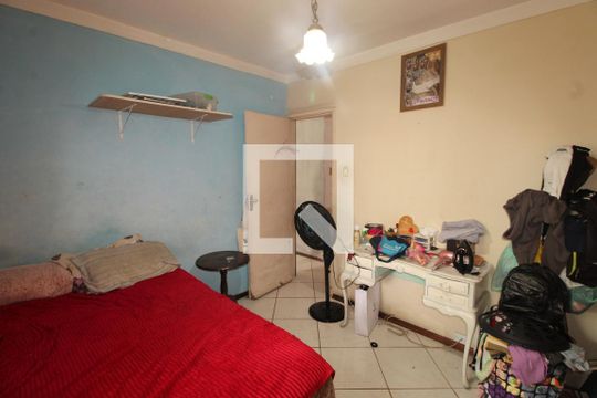 Quarto 1 de casa à venda com 3 quartos, 0m² em Irajá, Rio de Janeiro