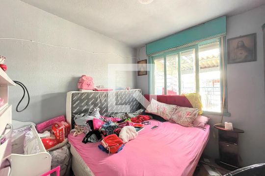 Quarto 1 de casa à venda com 2 quartos, 60m² em Jardim Dona Leopoldina, Porto Alegre