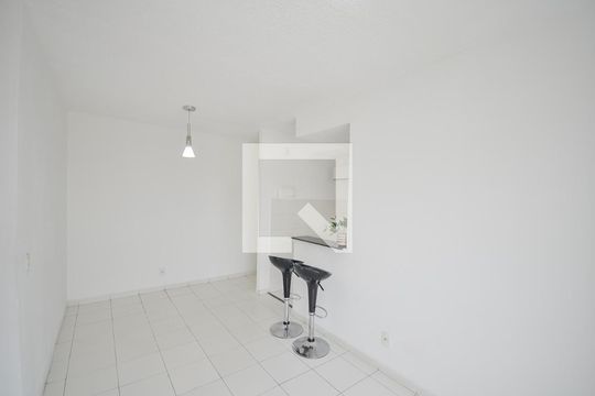 Sala de apartamento para alugar com 2 quartos, 50m² em São Cristóvão, Rio de Janeiro