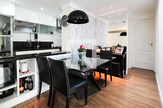 Sala de apartamento à venda com 2 quartos, 60m² em Vila Nova Conceição, São Paulo