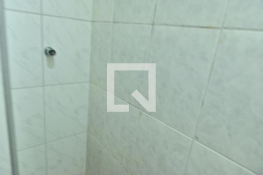 Banheiro suite 2 de casa para alugar com 3 quartos, 90m² em Mirim, Praia Grande