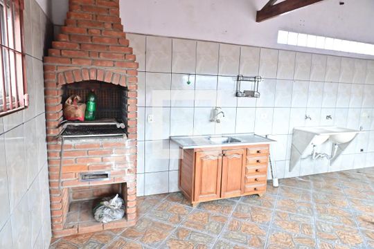 Churrasqueira de casa para alugar com 3 quartos, 90m² em Mirim, Praia Grande