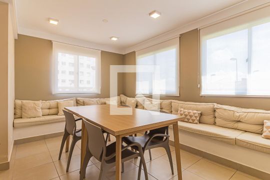 Área comum de apartamento para alugar com 2 quartos, 35m² em Parque São Vicente, Mauá