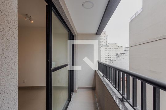 Varanda de apartamento para alugar com 1 quarto, 25m² em Pinheiros, São Paulo