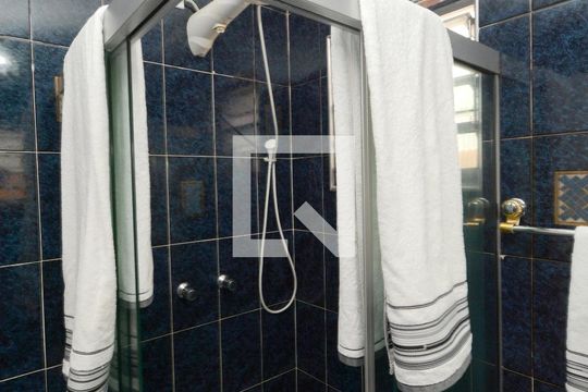 Banheiro da Suíte 1 de casa à venda com 4 quartos, 167m² em Vila Anhanguera, São Paulo