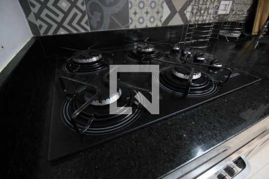 Cozinha de apartamento à venda com 2 quartos, 62m² em Paraíso do Morumbi, São Paulo