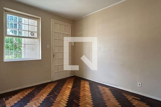 Apartamento à venda com 2 quartos, 60m² em Passo D’areia, Porto Alegre