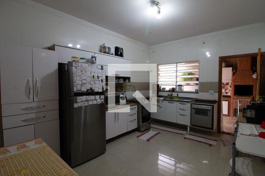 Cozinha de casa à venda com 3 quartos, 132m² em Cidade Maia, Guarulhos