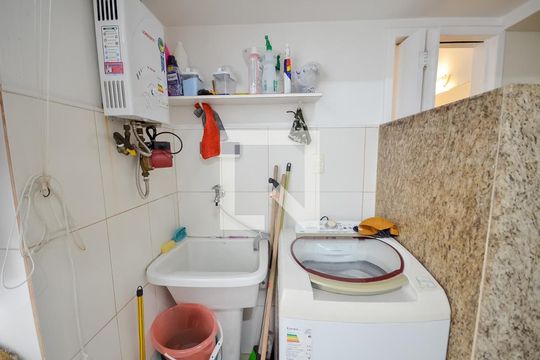 Área de Serviço de apartamento à venda com 2 quartos, 80m² em Grajaú, Rio de Janeiro