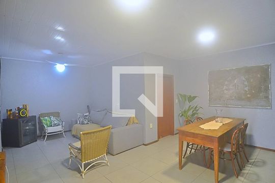 Sala 2 de casa à venda com 3 quartos, 132m² em Niterói, Canoas