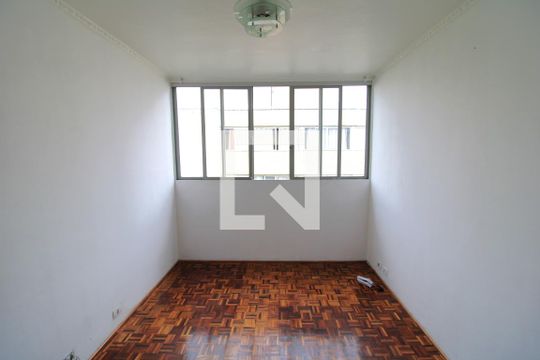 Sala de apartamento para alugar com 2 quartos, 71m² em Vila Guilherme, São Paulo