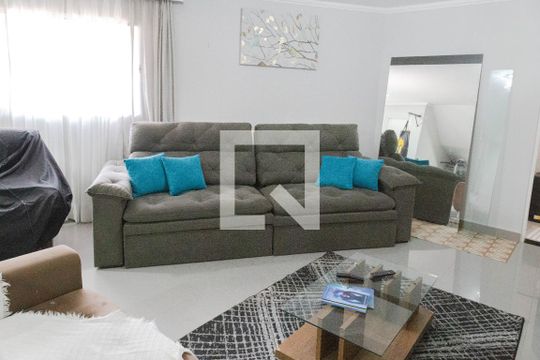 Sala de TV de casa à venda com 5 quartos, 460m² em Vila Tijuco, Guarulhos