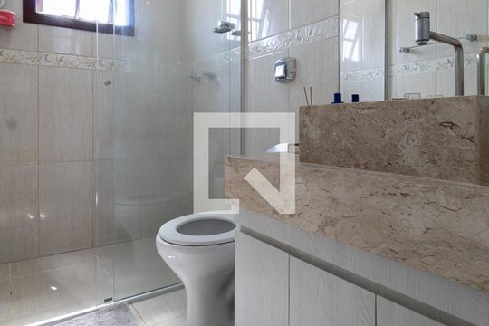 Banheiro do Quarto 1 de casa à venda com 3 quartos, 160m² em Chácara Mafalda, São Paulo
