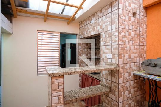 Quintal de casa à venda com 4 quartos, 139m² em Santa Paula, São Caetano do Sul