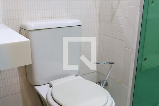Banheiro da Suíte de apartamento para alugar com 1 quarto, 57m² em Indianópolis, São Paulo