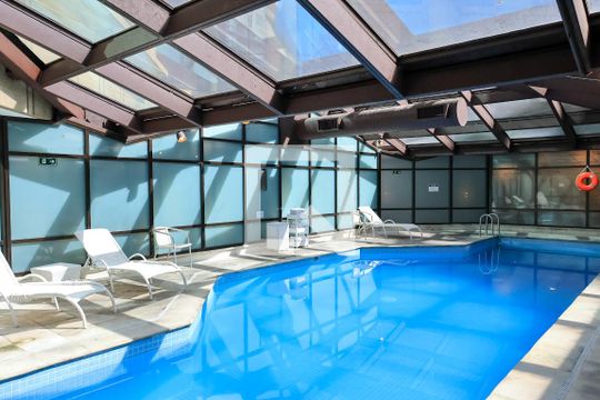 Área comum - Piscina de apartamento para alugar com 1 quarto, 57m² em Indianópolis, São Paulo