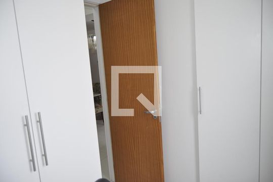 Quarto 1 de apartamento à venda com 2 quartos, 50m² em Del Castilho, Rio de Janeiro