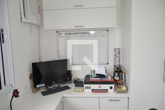 Quarto 1 de apartamento à venda com 2 quartos, 50m² em Del Castilho, Rio de Janeiro