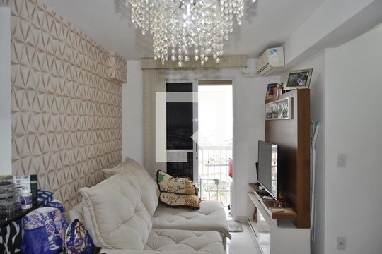 Sala de apartamento à venda com 2 quartos, 50m² em Del Castilho, Rio de Janeiro