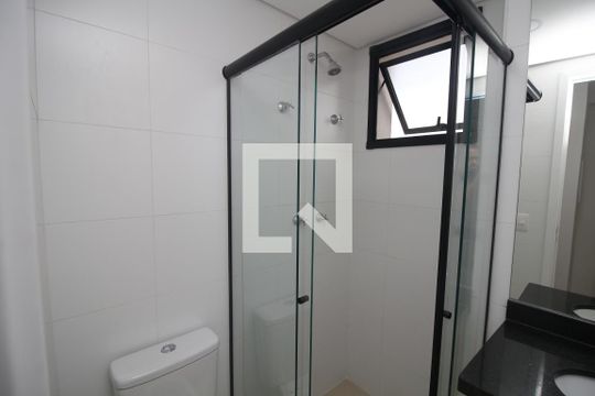 Banheiro de apartamento para alugar com 2 quartos, 47m² em Chácara Santo Antônio (zona Leste), São Paulo