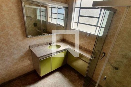 Casa à venda com 3 quartos, 500m² em Campo Grande, São Paulo