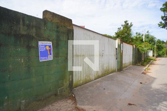 Fachada de kitnet/studio para alugar com 1 quarto, 25m² em São João do Rio Vermelho, Florianópolis