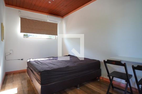 Kitnet/Studio para alugar com 1 quarto, 25m² em São João do Rio Vermelho, Florianópolis