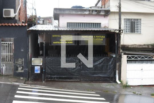 Fachada de casa para alugar com 1 quarto, 40m² em Itaberaba, São Paulo