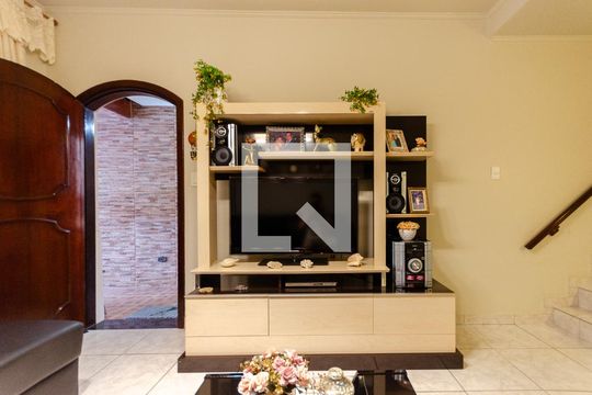 Sala de casa à venda com 3 quartos, 167m² em Vila Zat, São Paulo