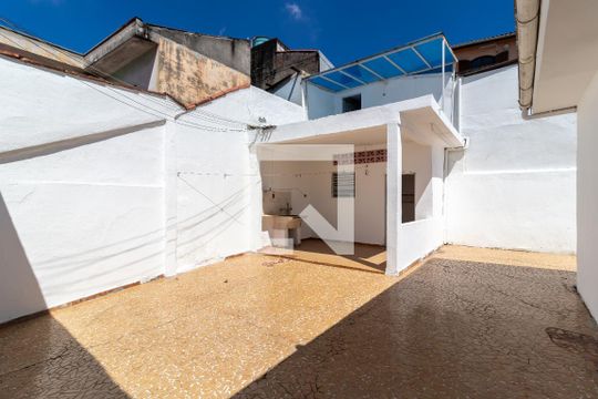 Quintal de casa à venda com 3 quartos, 300m² em Parque Mandaqui, São Paulo