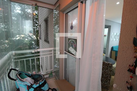 Varanda de apartamento à venda com 3 quartos, 67m² em Vila Amalia (zona Norte), São Paulo
