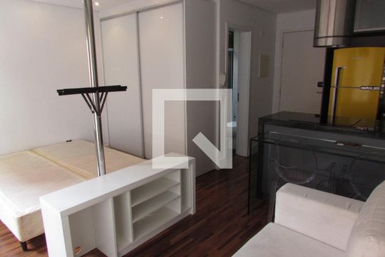 Quarto  de apartamento à venda com 1 quarto, 40m² em Jardim Ampliação, São Paulo
